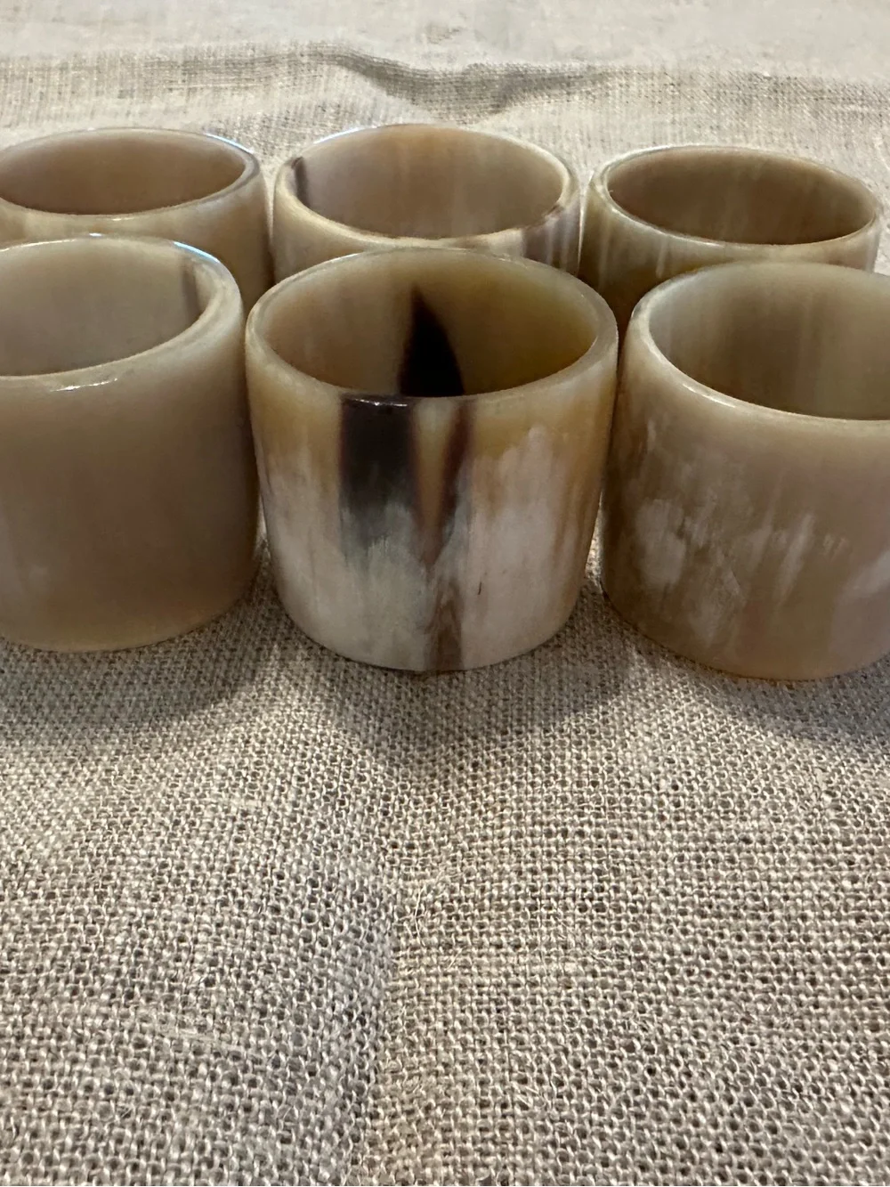 Williams Sonoma Horn Napkin Rings in Cream and Brown - Set of 6